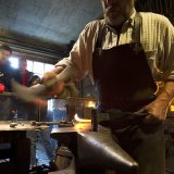 Craignant une perte de connaissances en lien avec leurs métiers, plusieurs professionnels de la forge traditionnelle alliés au Musée du fer et du chemin de fer de Vallorbe (sur l'image) se sont adressés au Canton de Vaud afin de faire reconnaître ...